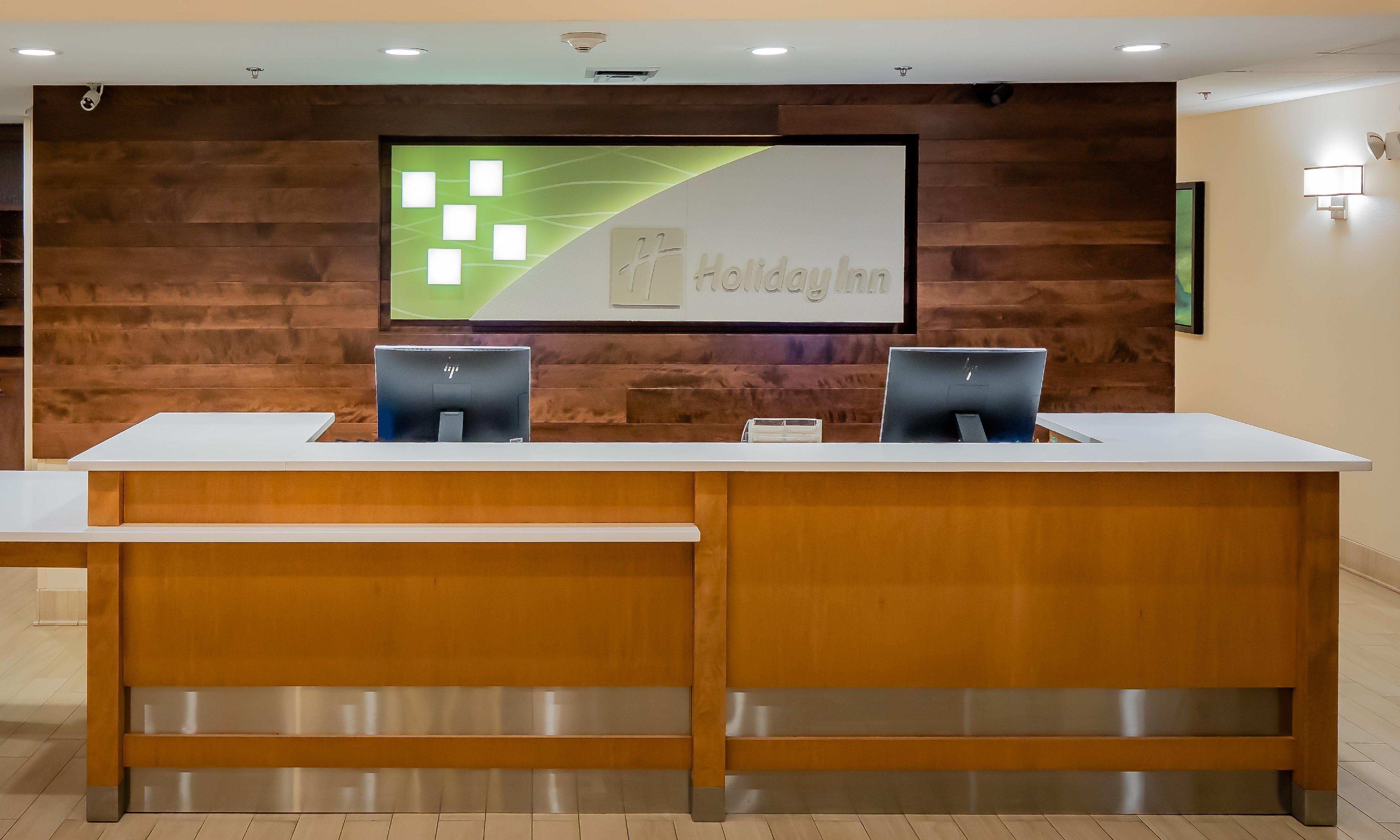 Holiday Inn Conference Center Marshfield, An Ihg Hotel Exterior photo